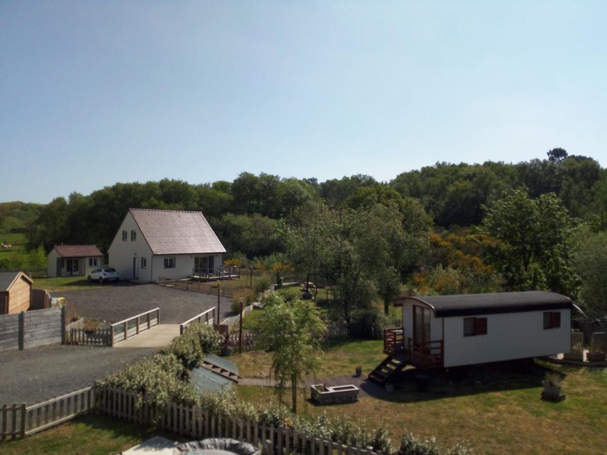 Gite Des Garennes Saint-Étienne-au-Mont Exterior foto